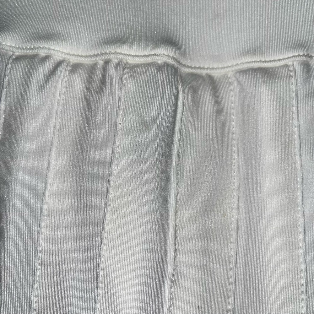 NWT Tuckernuck Fresh Buds Pleated Tennis Skort - Picture 3 of 12